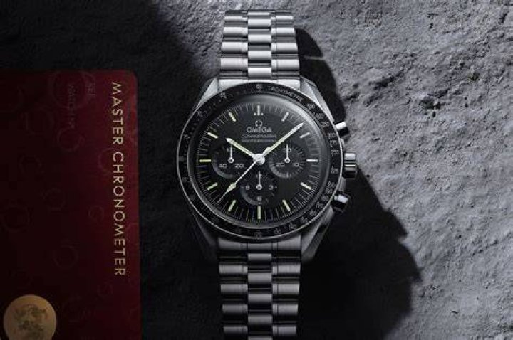Are all watches chronometer?