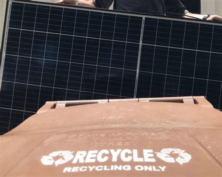 Can solar panels be recycled?
