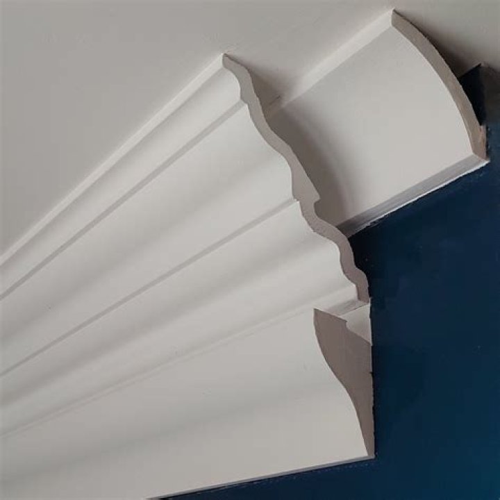 Can you paint polystyrene cornices?