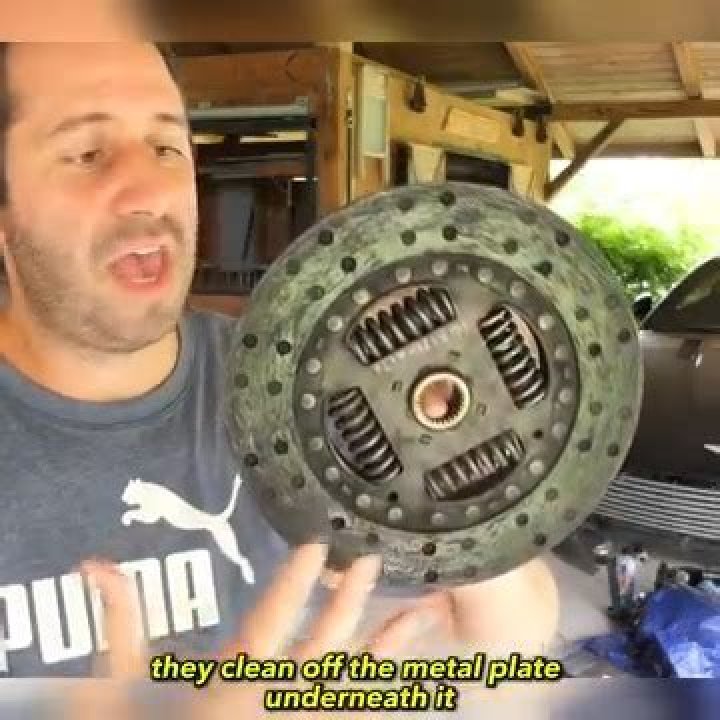 Do burnouts damage your clutch?