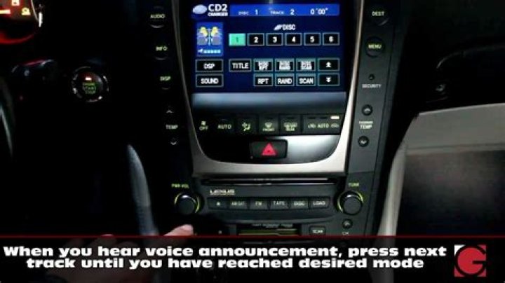 Does 2006 Lexus gs300 have aux?
