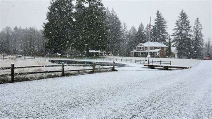 Does chehalis get snow?