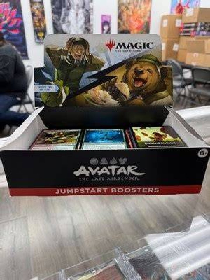 Does jumpstart have foils?