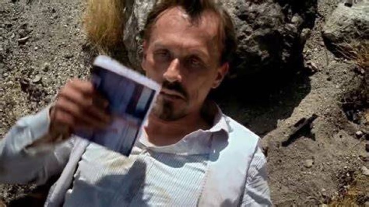Does tbag die in prison break?