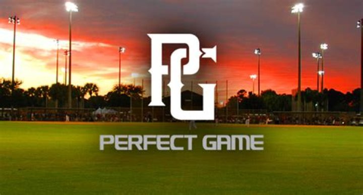 How do perfect game showcases work?