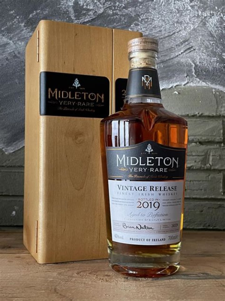How much is midleton very rare?