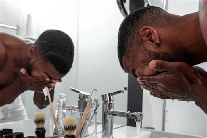 How should a black man brush his beard?