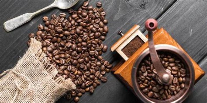 How to make coffee with unground beans?