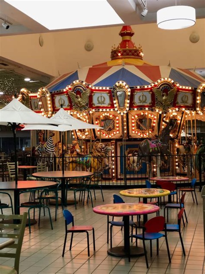 Is wiregrass commons mall closing?