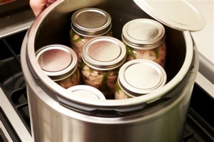 Should jars be hot when canning?