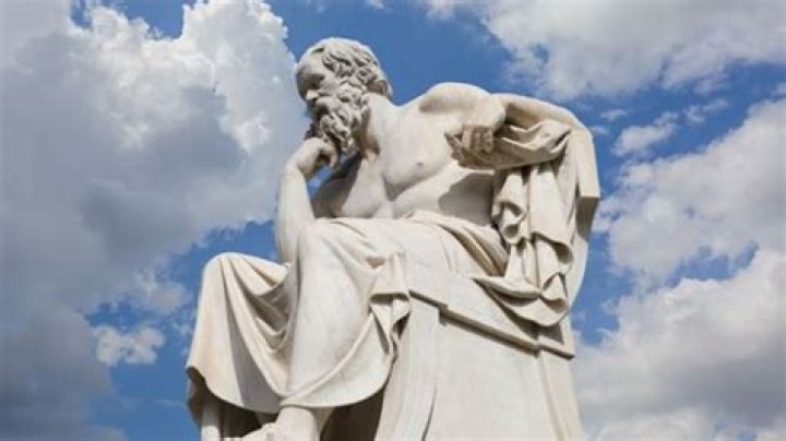 Was socrates a stoic?