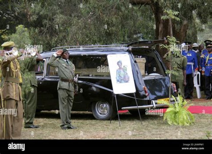 Was wangari maathai cremated?