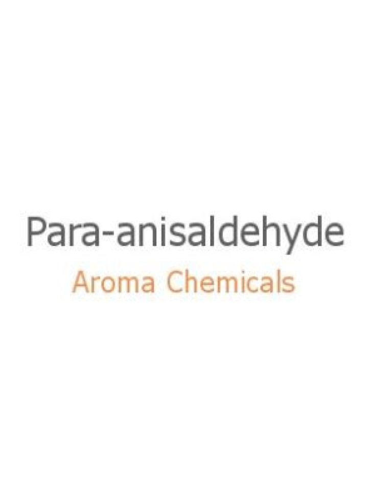 What does para-anisaldehyde smell like?