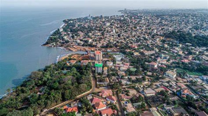 What language is conakry in?