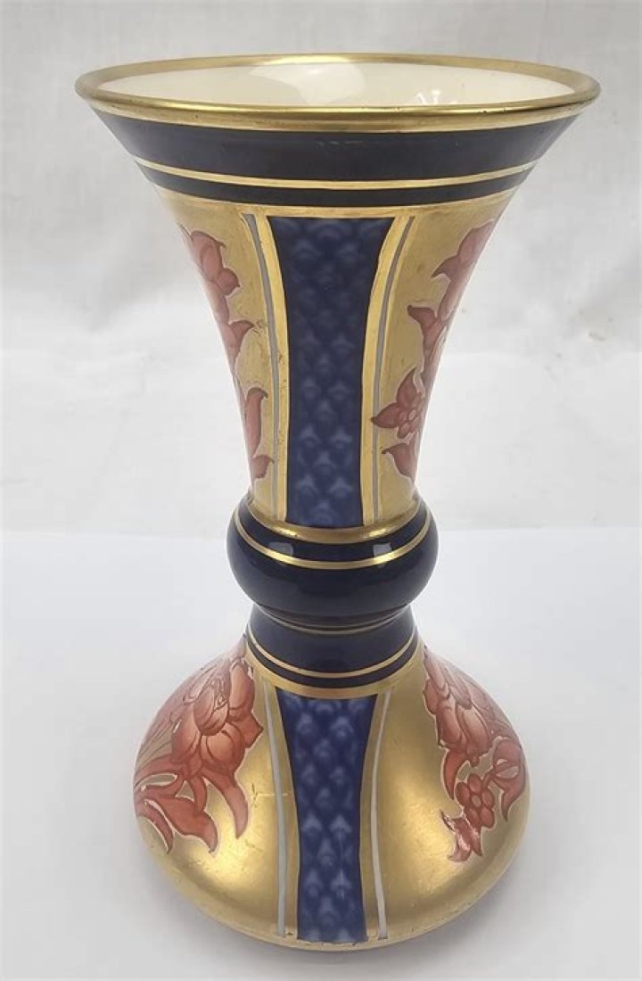Whats a spill vase?