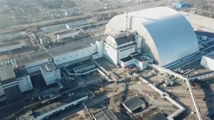 When did reactor 4 explode?