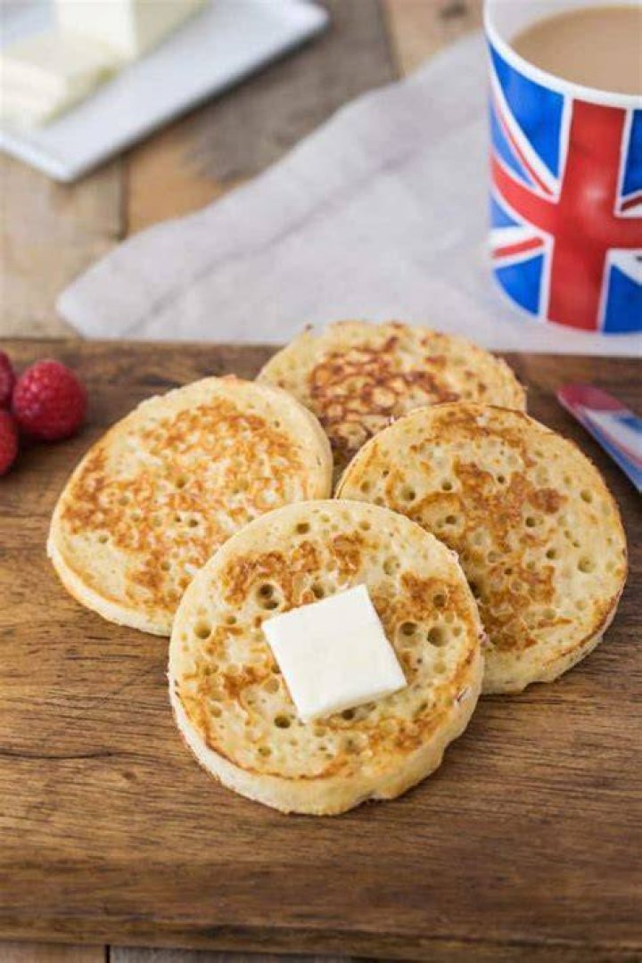 When to eat crumpets?