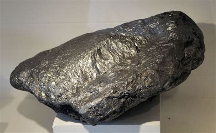 Where is graphites used?