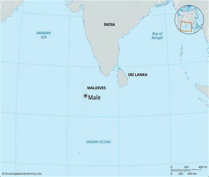Where maldives beach located?