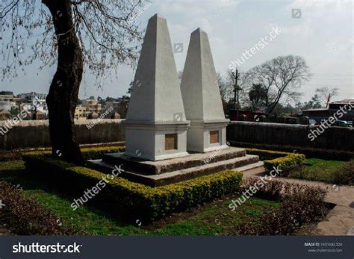 Who discovered Dehradun?