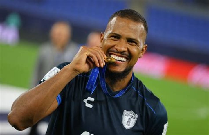 Who does rondon play for?