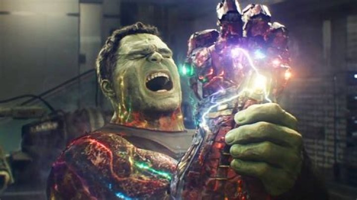 Who snaps in endgame?