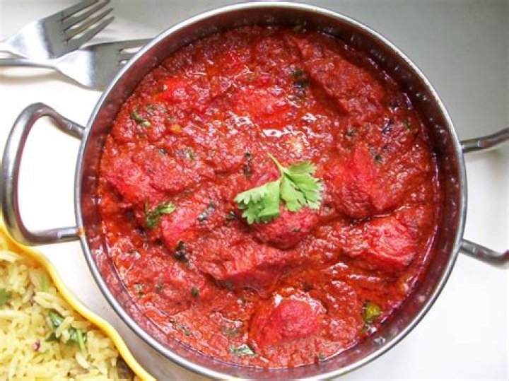 Why is tikka masala so red?